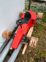 Schaukel Auto Ferrari Wippe selbstgebaut aus Holz Schaukelpferd Hessen - Rüsselsheim Vorschau