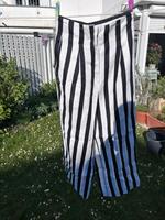 "Marlene Dietrich" Leinenhose Kr. München - Unterhaching Vorschau