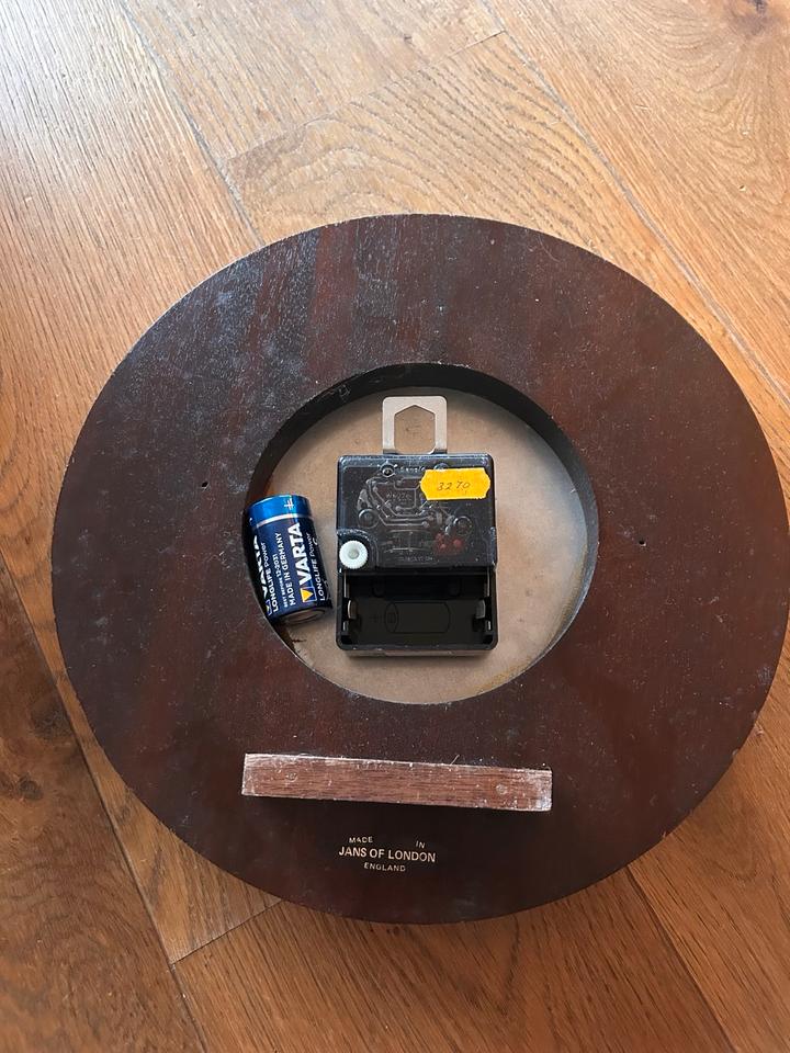 Jans of London Uhr nummeriert antik alte Uhr Gold Holz braun in Bremen
