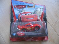 Cars 2 Lightning McQueen Neu Original Verpackt !!! Nordrhein-Westfalen - Oerlinghausen Vorschau