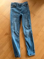 Neuwertige Jeans von Zara in Größe 36 skinny Baden-Württemberg - Giengen an der Brenz Vorschau