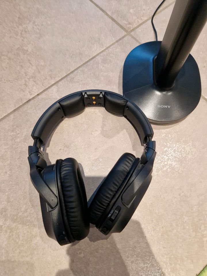 Sony MDR-RF895RK Funk Kopfhörer in Baden-Württemberg - Ulm | Lautsprecher &  Kopfhörer gebraucht kaufen | eBay Kleinanzeigen ist jetzt Kleinanzeigen