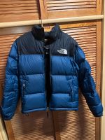 The North Face 700, 1996 Retro Nuptse Jacke, Navy Blau Farbe Brandenburg - Panketal Vorschau