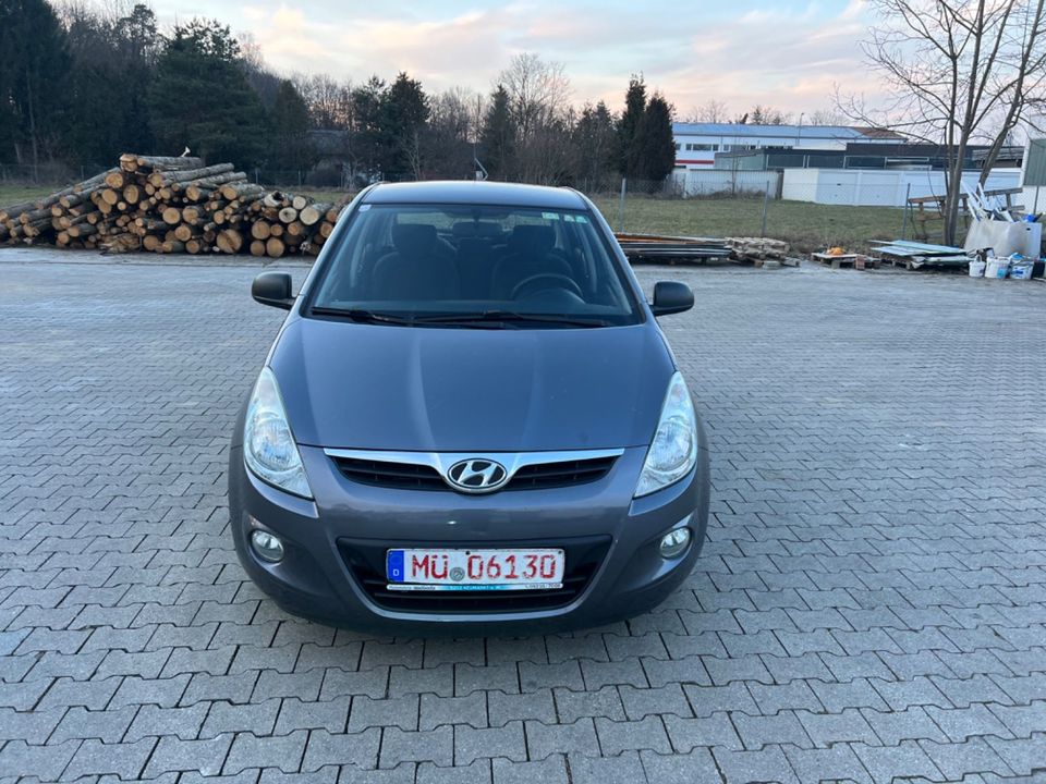 Hyundai i20 1.2 Comfort *Klima* in Waldkraiburg