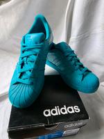Adidas Superstar Pharrell Williams 38,5 Türkis neuwertig Hamburg-Mitte - Hamburg St. Georg Vorschau