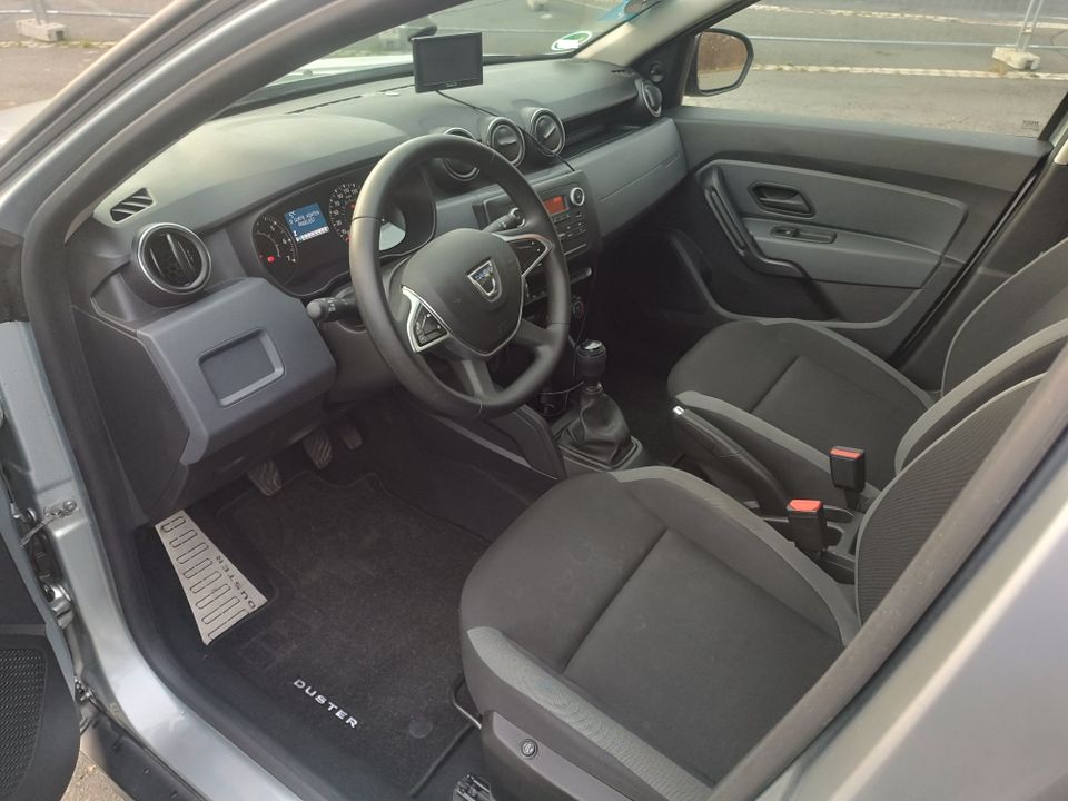 Dacia Duster Deal TCe 90 2WD *TÜV NEU* *EZ 06.2021* *1. Hand* in Bad Laasphe