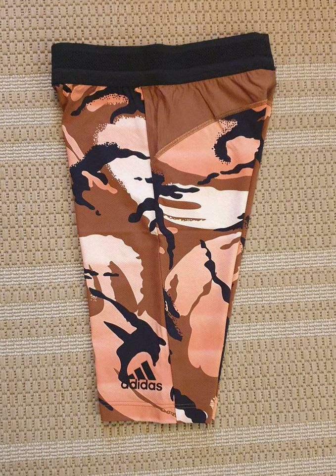 adidas Laufhose cycling Techfit Shorts Pants Gr. M camo l tights in Böhmfeld