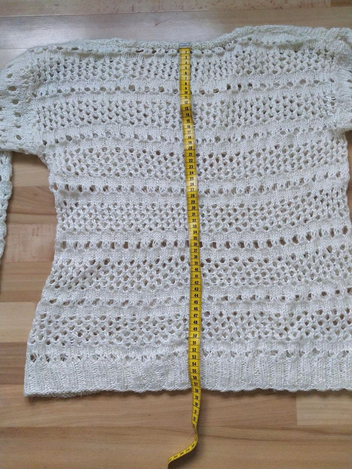 Selbstgestrickter Pullover wollweiß ca. 38 - 40 Handarbeit in Siegen