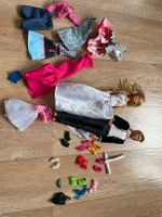 zwei Barbiepuppen und Zubehör Hessen - Wiesbaden Vorschau