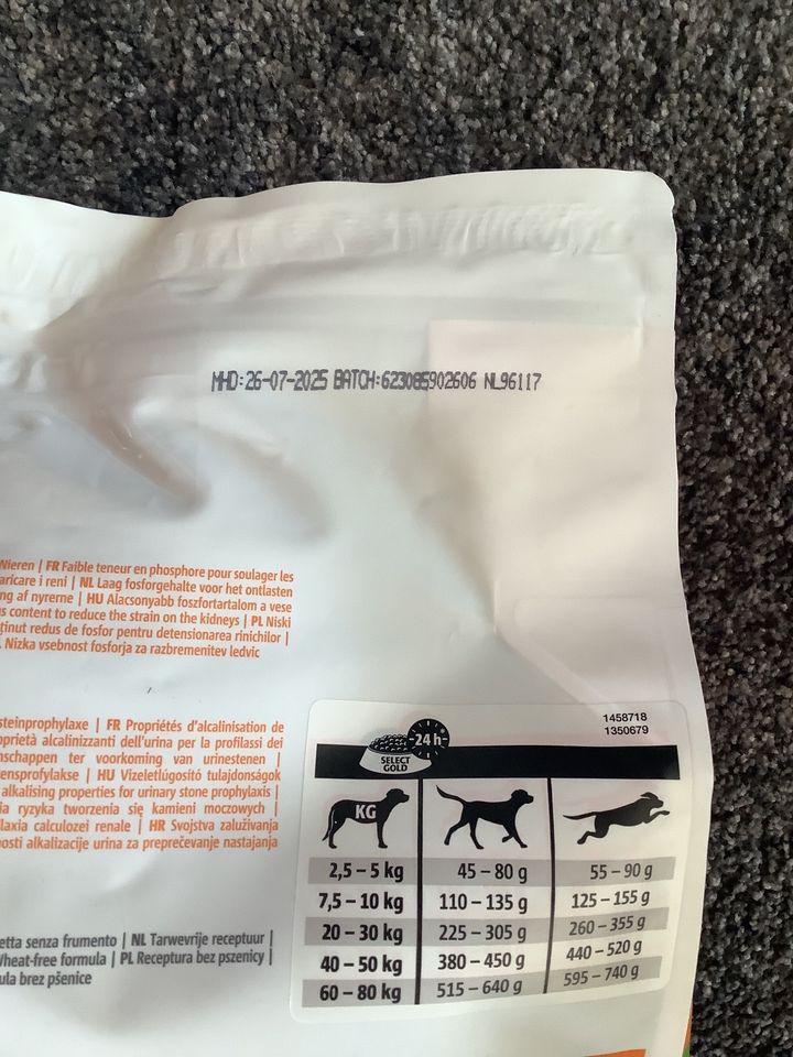 Hundefutter Diät Futter Hund Trockenfutter Niere Medica Gold diet in Stendal
