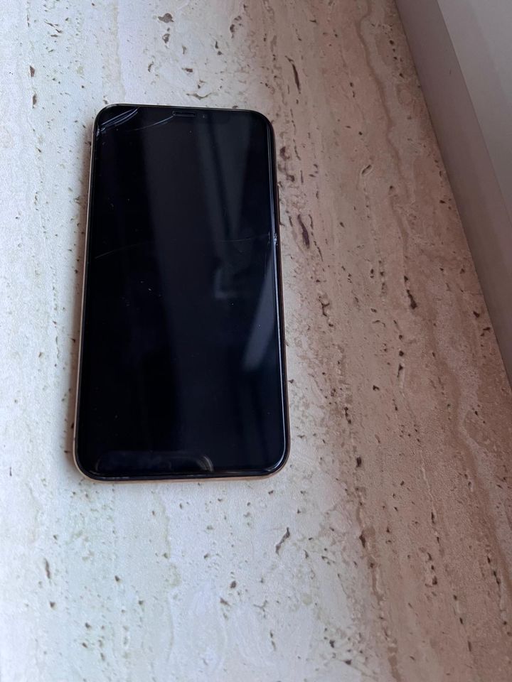 iPhone XS, Gold 64 GB in Oberhausen-Rheinhausen