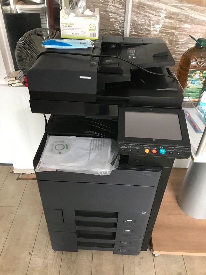 UTAX 3206ci Kopierer Scanner Standkopierer Drucker Netzwerk in Norderstedt