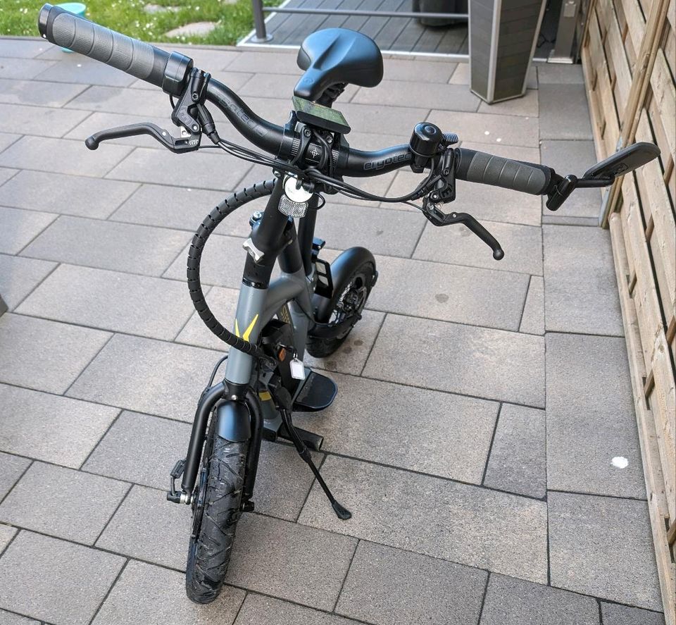 Steereon S25 / Scooter in Mülheim (Ruhr)