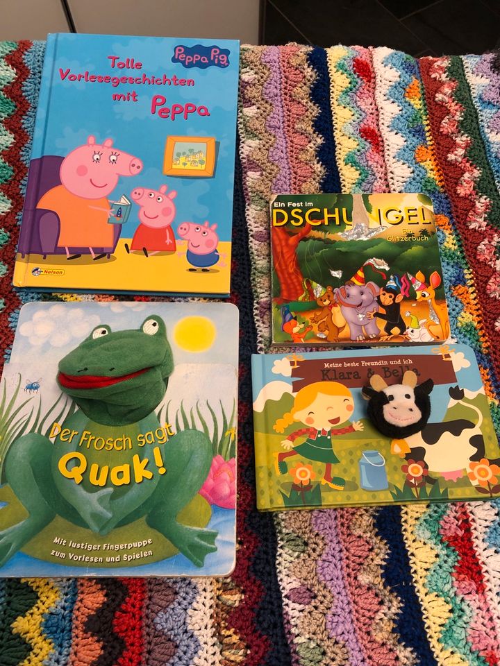 Klara u. Bella, der Frosch sagt Quak!, Peppa wutz, Babybuch in Lörrach
