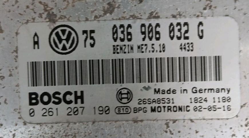 Motor steuergerät.VW GOLF 4 (1.4/Benzin)(06A906018ED) in Wuppertal