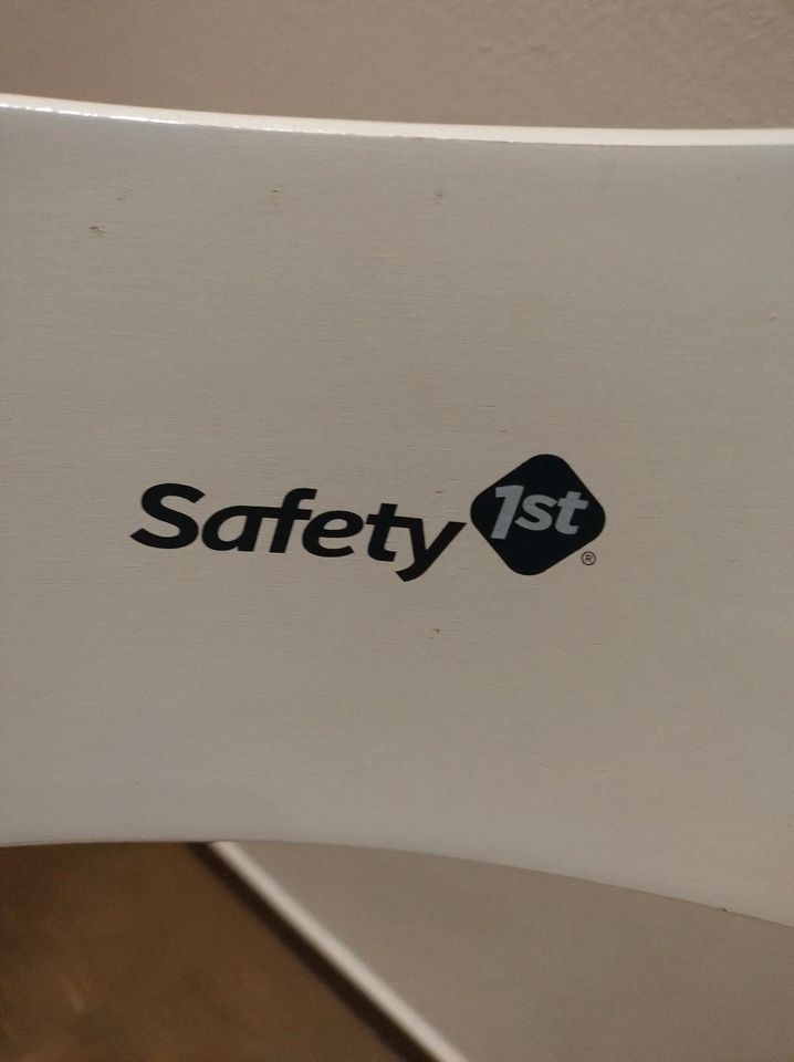Hochstuhl von Safety1st in weiß, Treppenhochstuhl in Lengerich