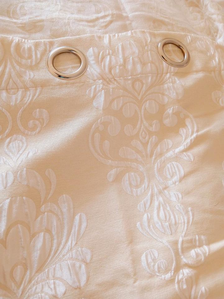 OESENSCHAL NEU SCHLAUFENSCHAL GARDINENSCHAL beige creme Rokoko in Haldensleben