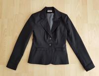 Blazer, schwarz, Gr. 34, Orsay, kurzer Schnitt, neuwertig Hessen - Heppenheim (Bergstraße) Vorschau