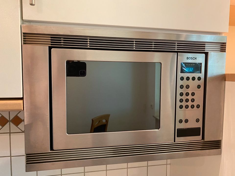 Häcker Küche weiß inkl. Spülmaschine, DAH, Mikrowelle in Haltern am See
