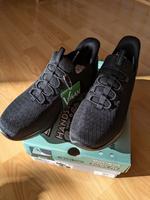 Skechers Swift fit hands free 39 schwarz neu ovp Rheinland-Pfalz - Koblenz Vorschau