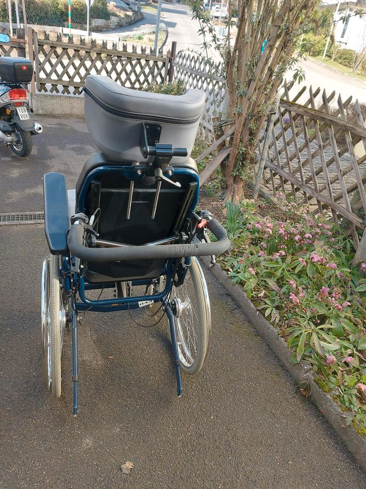 Rollstuhl sehr gut in Ebersbach an der Fils