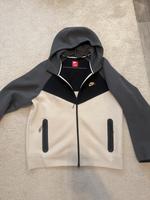 Nike Tech Jacke Gr XL Duisburg - Neumühl Vorschau
