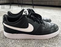 Nike Sneaker - schwarz/weiss Nordrhein-Westfalen - Jülich Vorschau