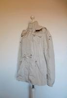 dünne, leicht glänzende Jacke/Übergangsjacke mit Kapuze in beige Hessen - Großenlüder Vorschau