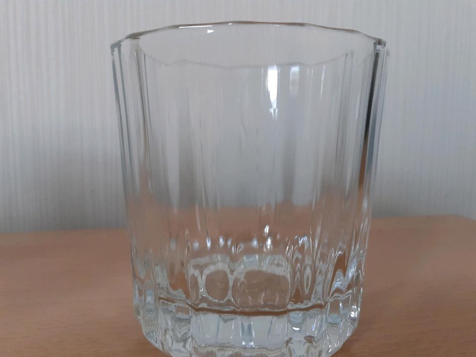 10 Gläser Whisky Gläser 0,2 in Wolsdorf