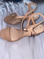 Next Sandalen nude 37 weit NEU Berlin - Steglitz Vorschau
