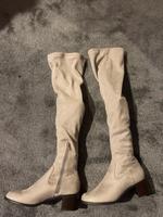 Overknee Stiefel Größe 39 Nordrhein-Westfalen - Nettetal Vorschau