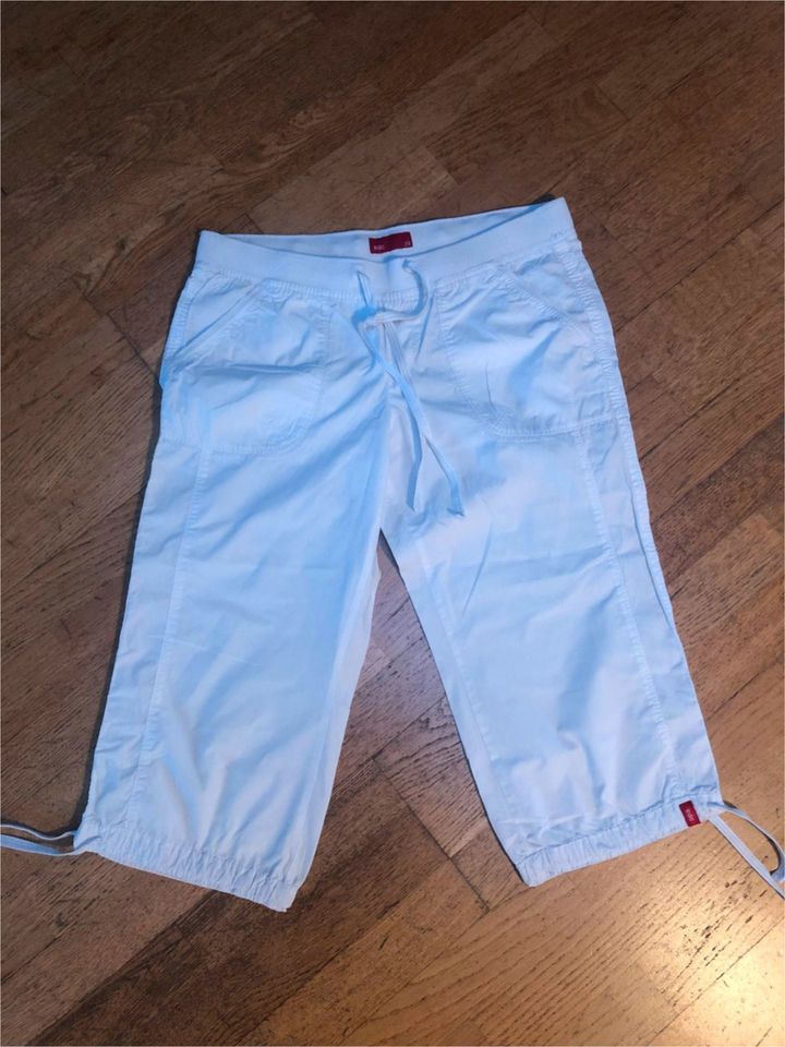 Esprit edc 3/4 Sommerhose weiß Gr. 38 in Berlin