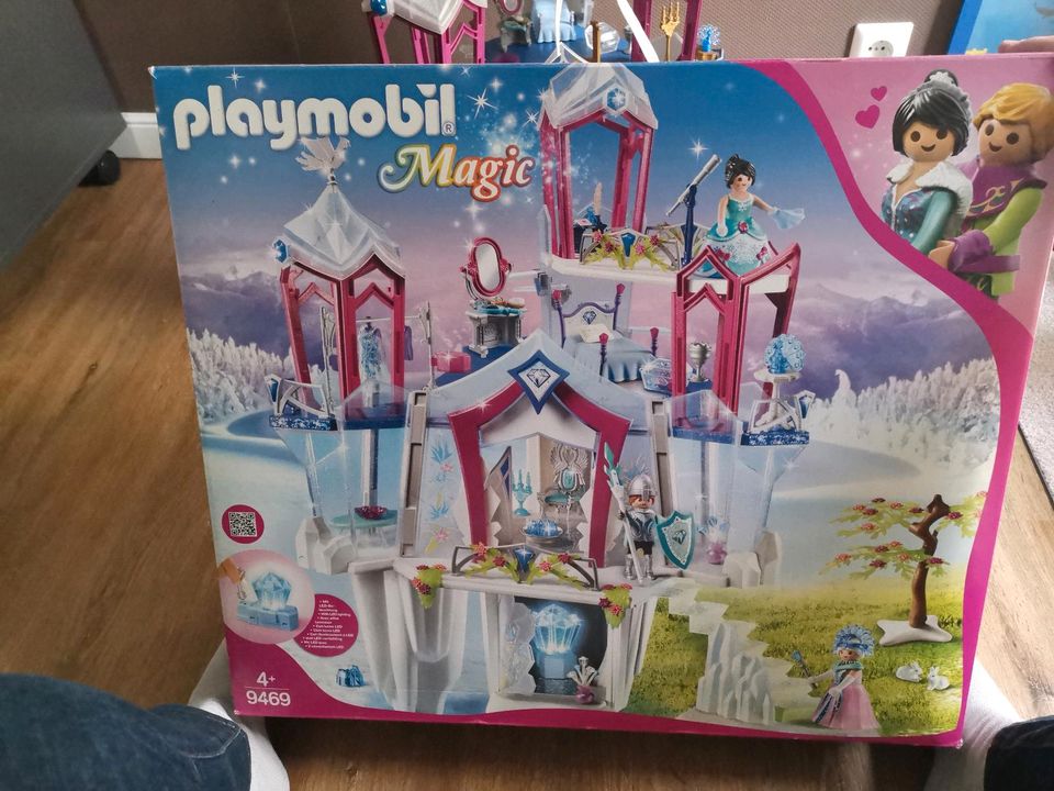 Playmobil  Magic 9469 Eisschloss in Marburg