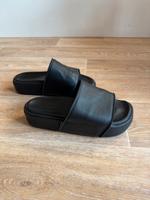 Y-3 Slides schwarz 43, 44 Chemnitz - Helbersdorf Vorschau
