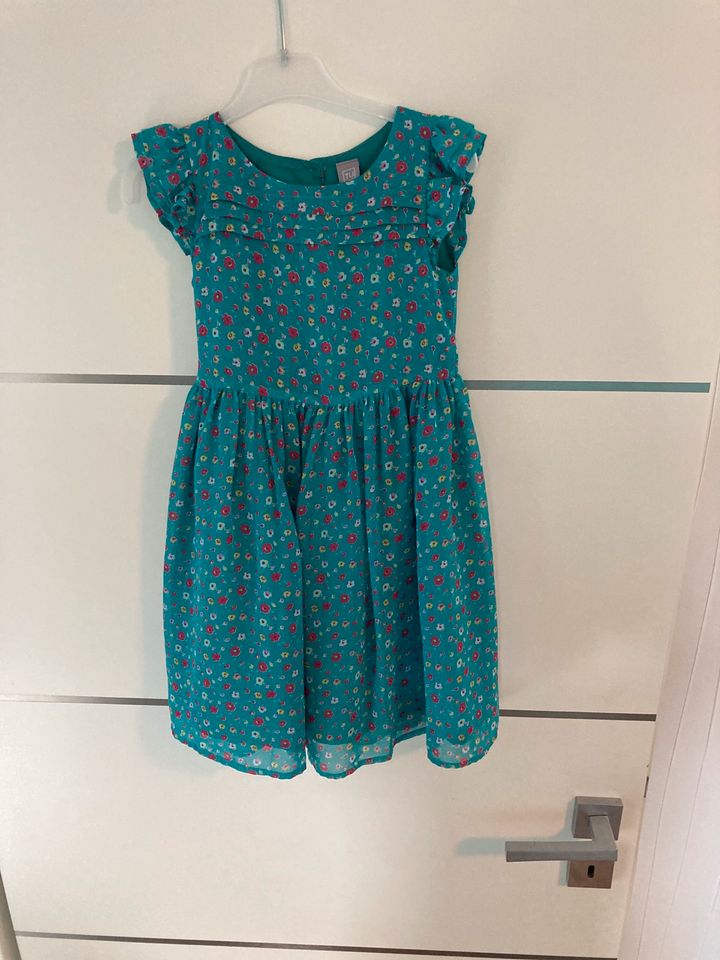 Wunderschönes Kleid 110 in Trier