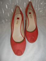 High Heels – PeepToes – Pumps – Leder Wildleder Högl Gr. 39/6NEU Bayern - Mühldorf a.Inn Vorschau