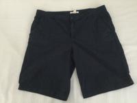 Bermuda Short Esprit dunkelblau (Preis ist incl.Versand) Bayern - Karlsfeld Vorschau
