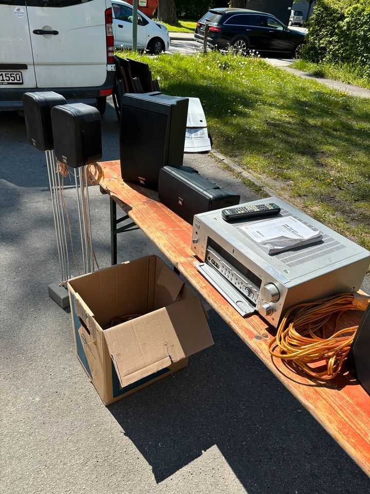 JBL Surround Sound System Boxen Control mit Sony Receiver in München