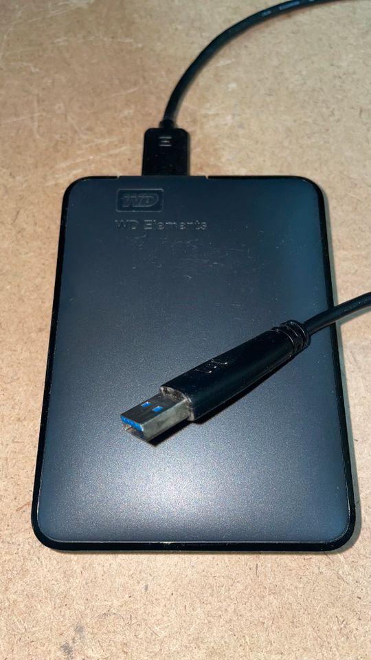 Western Digital 5TB 2,5“ externe USB Festplatten USB 3.0 in Biebergemünd