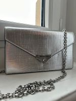 Michael Kors Umhängetasche Clutch silber Hessen - Eltville Vorschau