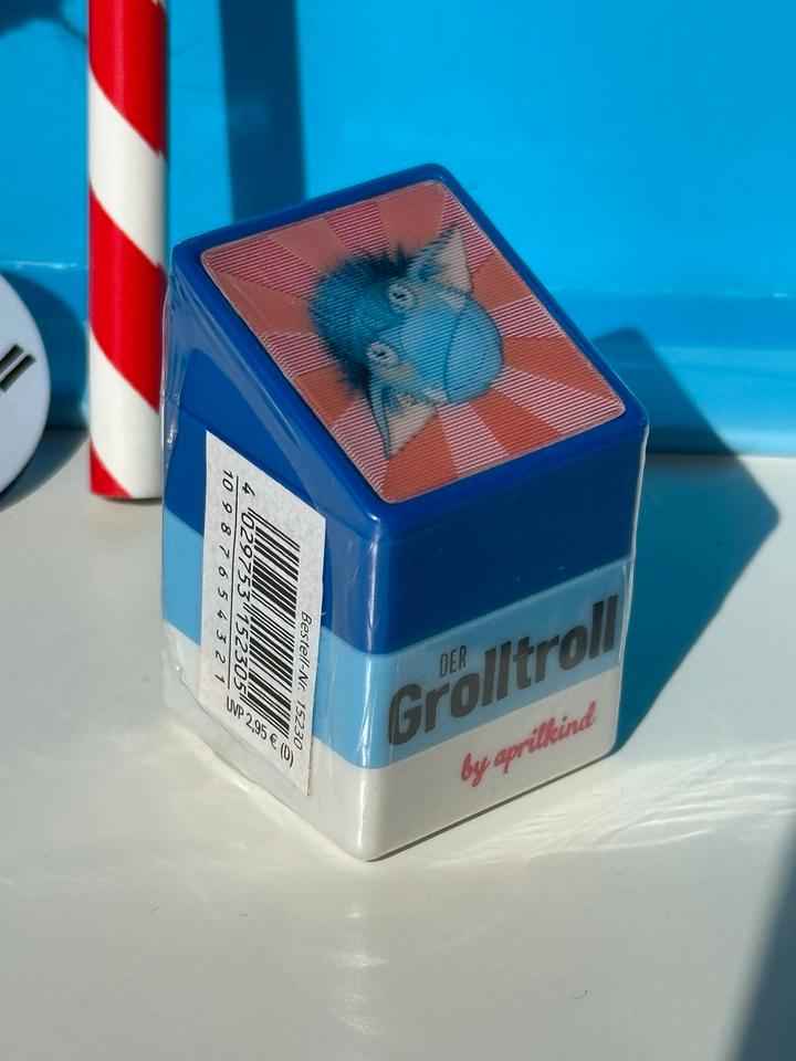 Grolltroll Set Schlüsselanhänger Bleistift Stempel  Schultüte in Köln