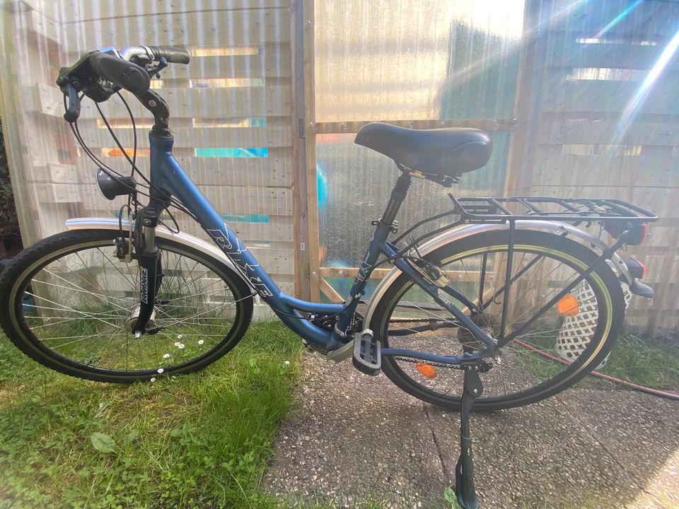 Rixe Damenfahrrad 28Zoll Tiefeinsteiger in Krummwisch