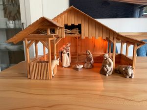 LED Holzkrippe UNBENUTZT kleine Krippe Weihnachts- Deko aus Holz in  Nordrhein-Westfalen - Dinslaken