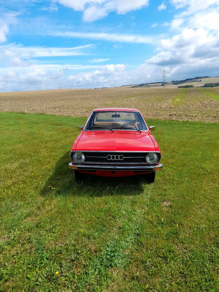 AUDI 80 L wegen Platzmangel in Naunheim Maifeld