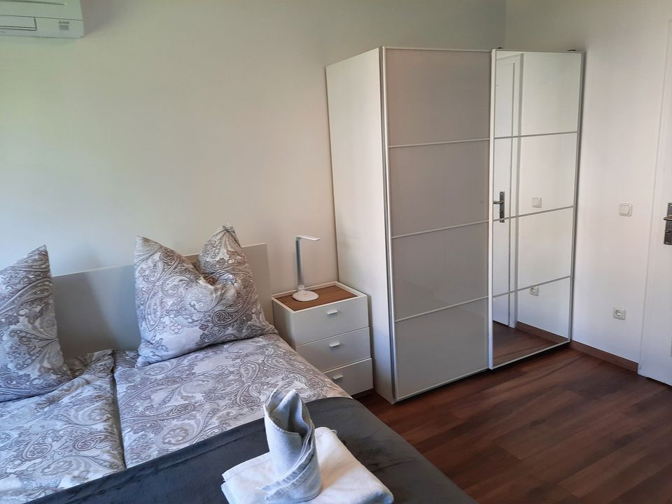 Neu Renovierte Möblierte Ferienwohnung in Göggingen in Augsburg