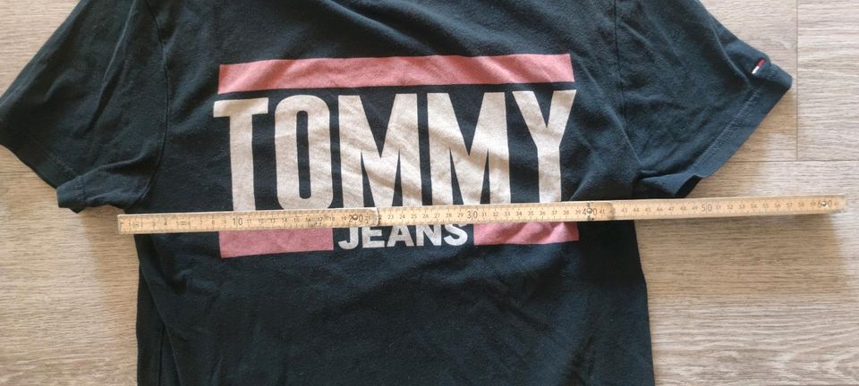 Tommy Jeans Herren T-Shirt Gr S in Weyhe