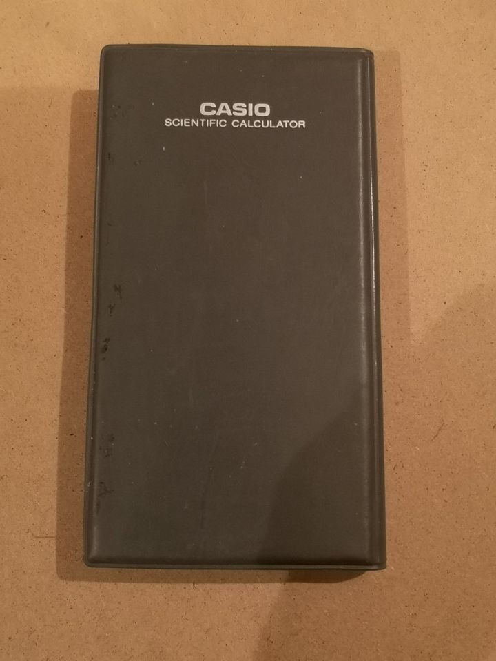 ✿✿✿ Taschenrechner Casio fx-5500L Physik Konstanten in Bibliothek in Mannheim