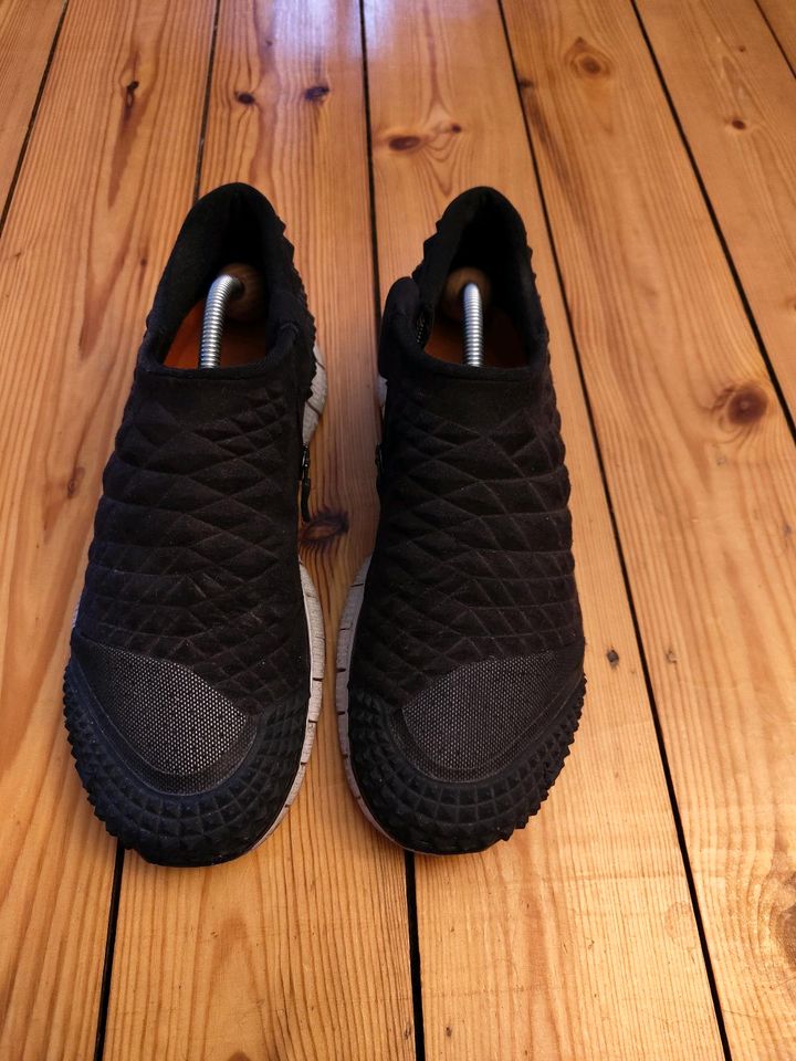 Nike Free Orbit 2 Sp in Schwarz - Größe 44 in Hamburg