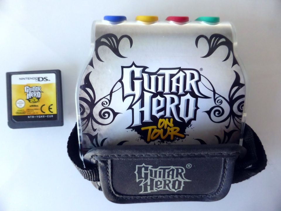 Nintendo DS Spiele, Lite Konsole, Guitar Hero Handhalter in Pleidelsheim