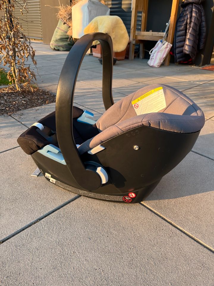 Babyschale CBX by Cybex Aton in Marktredwitz